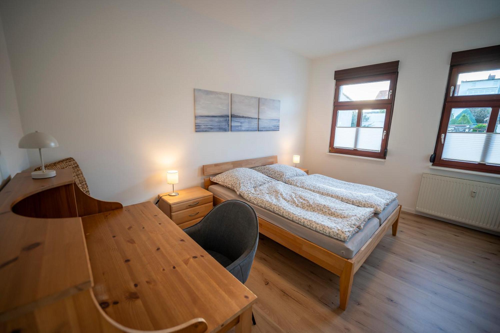 Haus Unterm Mammutbaum - Elberadweg Apartment Магдебург Екстериор снимка