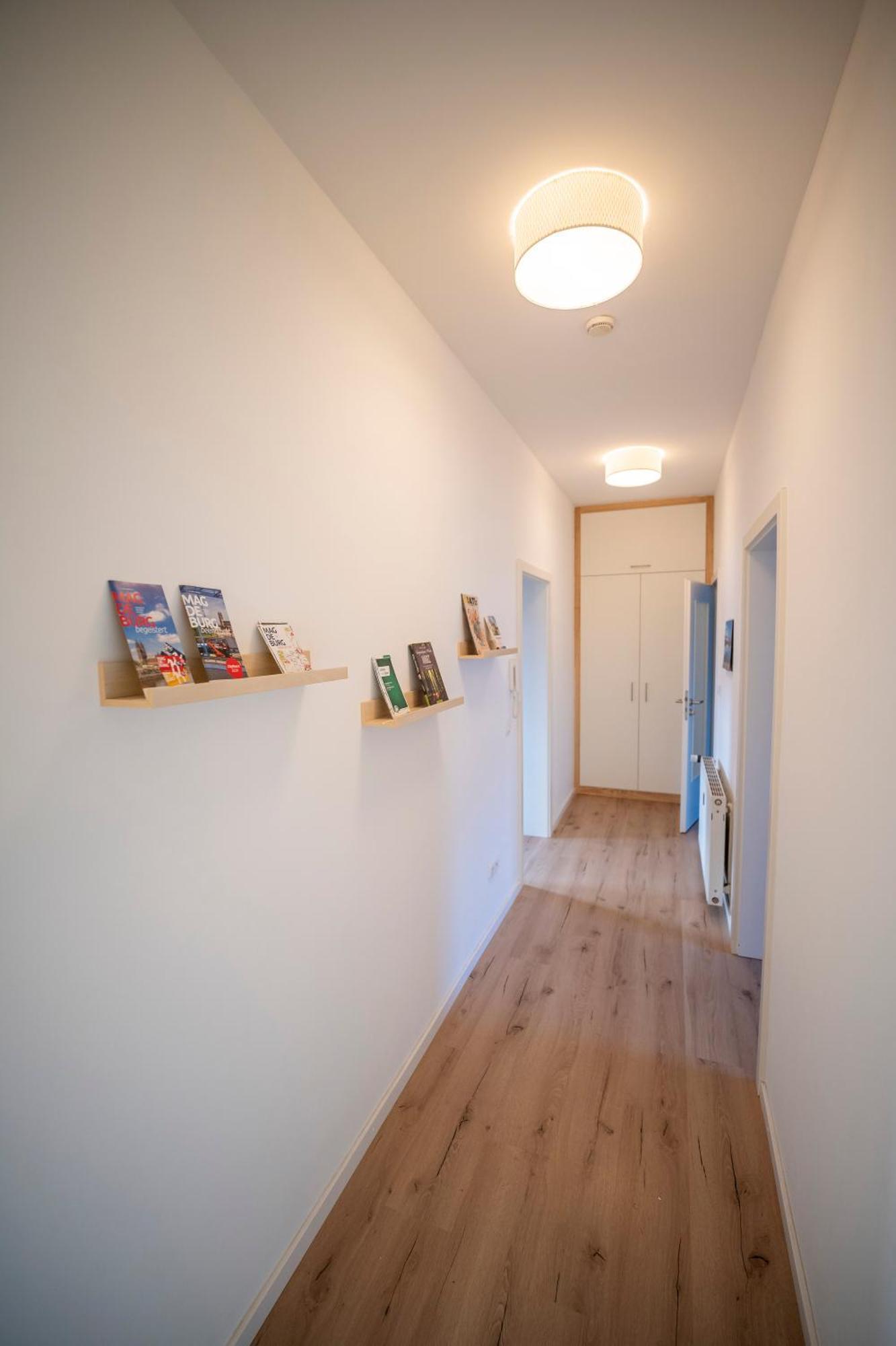 Haus Unterm Mammutbaum - Elberadweg Apartment Магдебург Екстериор снимка
